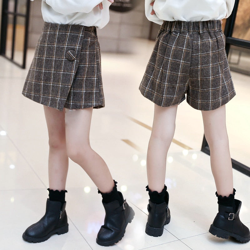 2 in 1 Cute Plaid Shorts