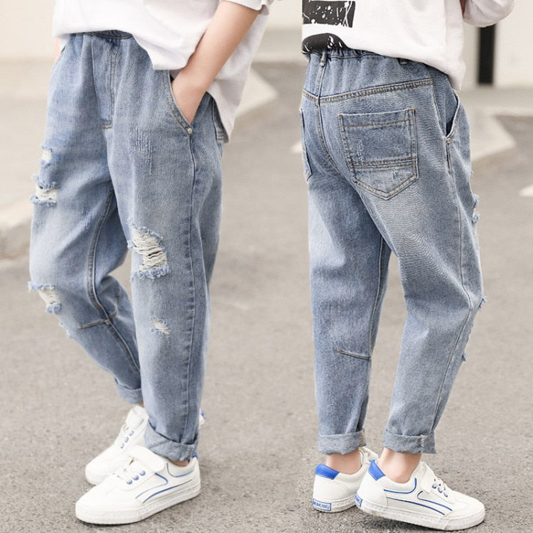 Fashionable Boyish Jeans