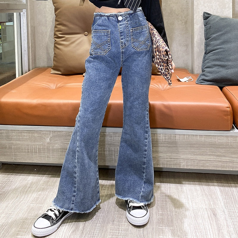 Slim Flared Jeans